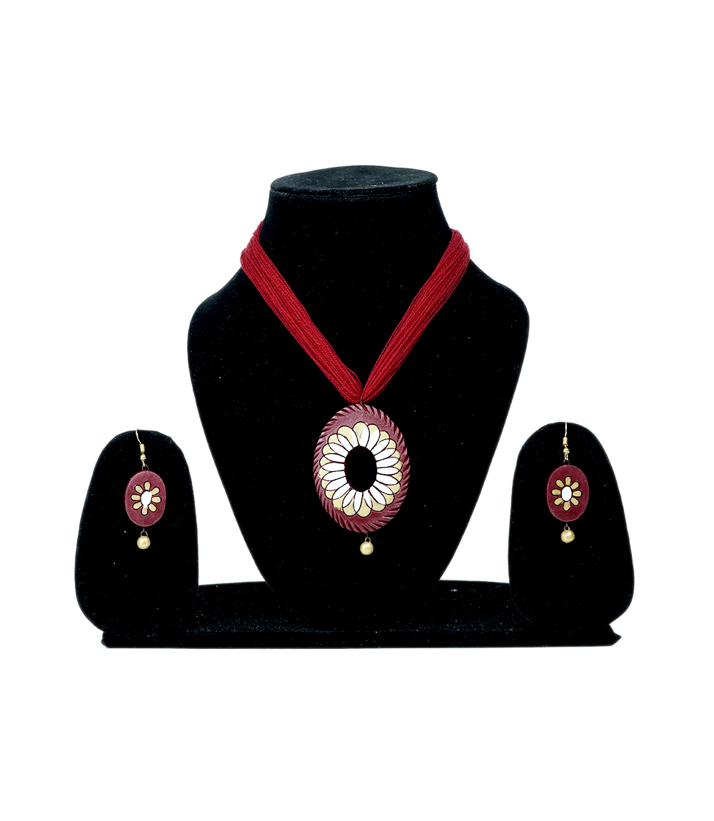 Terracotta Necklace Set (Oval Maroon Colour)-Made by Tribes of Jharkhand