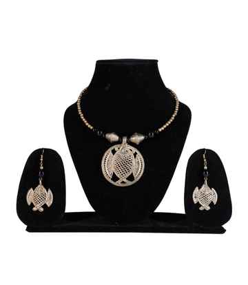 Handcrafted Dokra Necklace Set (Fish Pendant) - by tribes of Jharkhand