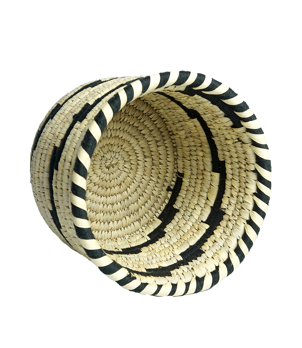 Handcrafted Sabai Planter