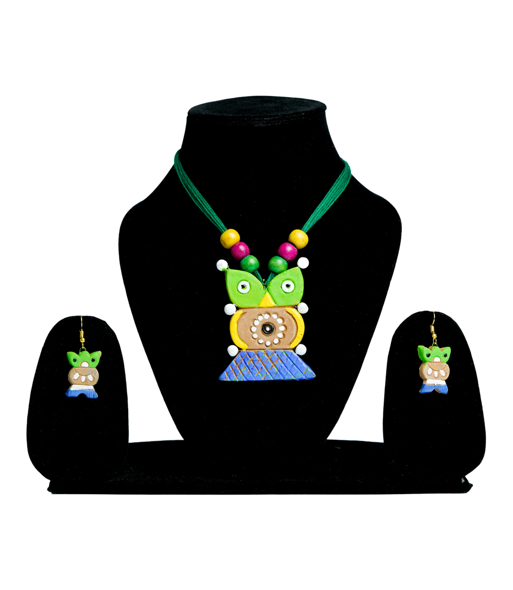 Terracotta Owl-shaped Necklace Set Made by Tribes of Jharkhand