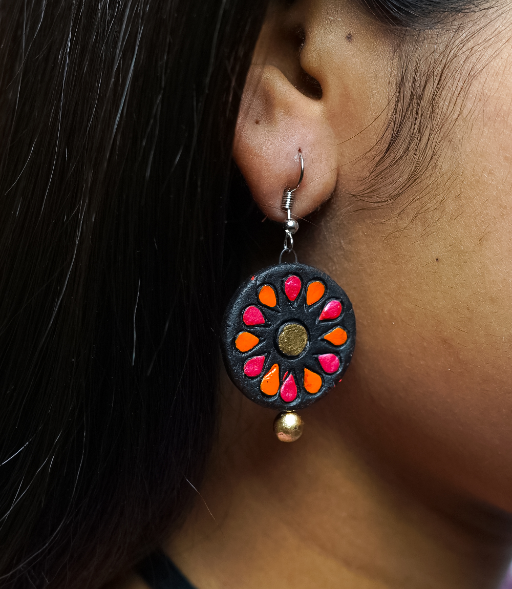 Handcrafted Black & Multicolor Floral Terracotta Necklace & Earring Set