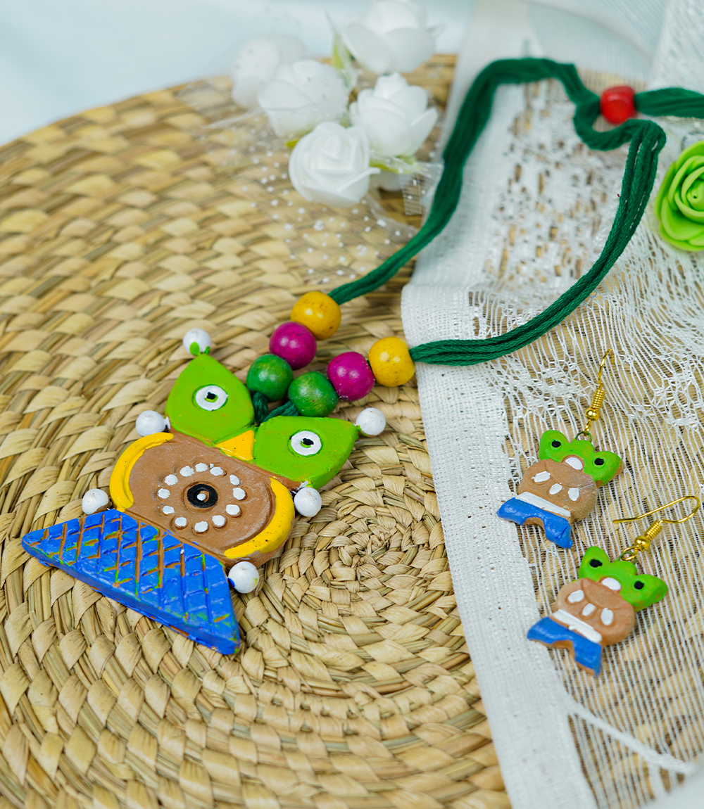 Terracotta Owl-shaped Necklace Set Made by Tribes of Jharkhand