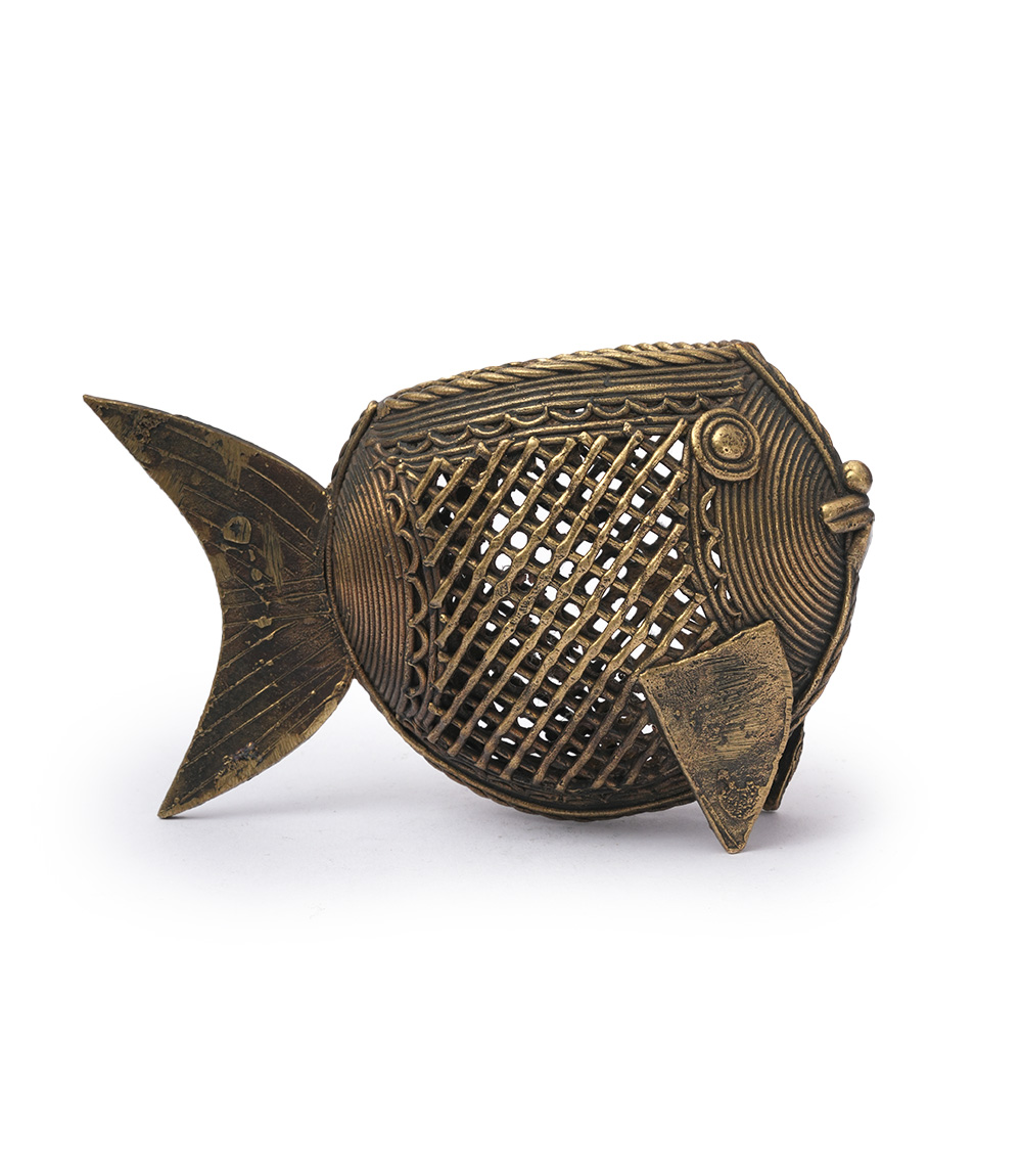 Dokra Fish Pen Stand Made By Tribes Of Odisha