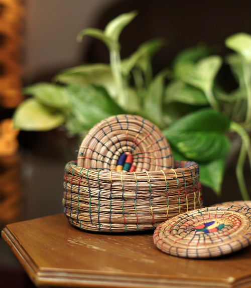 Sustainable Tea Coaster (Set of 6) – Pine Needle Craft from Uttarakhand 