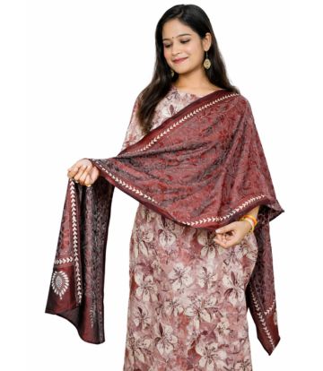 Handcrafted Maroon Kantha Stitch Stole